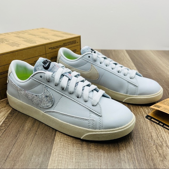 Nike Blazer Low SE - Picture 4 of 8